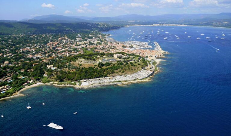 Discover the peninsula – Aéroport du Golfe Saint-Tropez